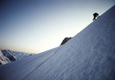 middle peak hotel|The noble mountain Aoraki .